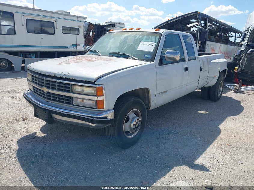 1992 CHEVROLET GMT-400 auction photo 2