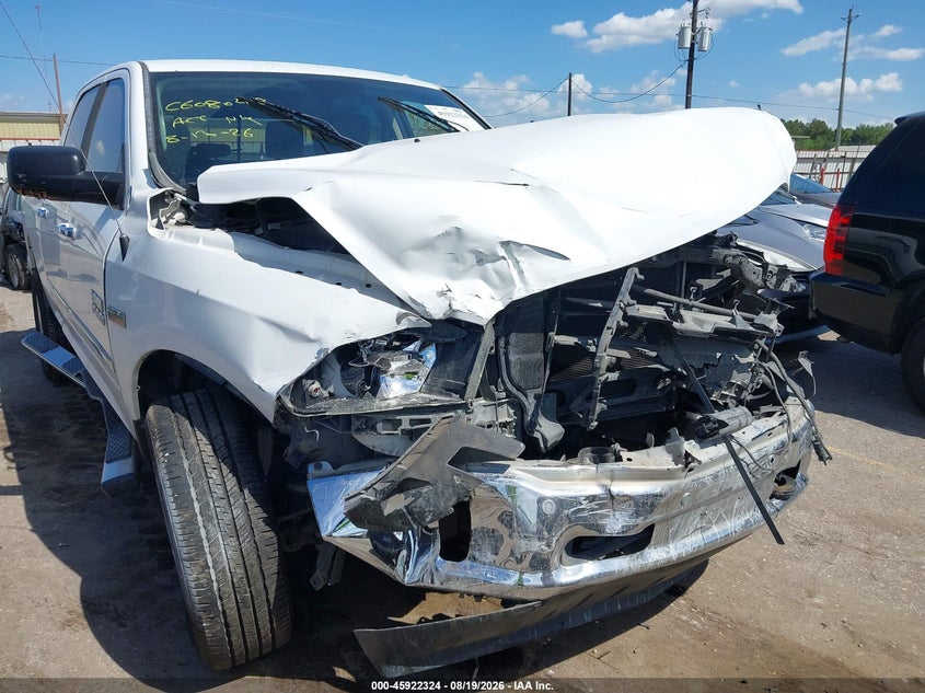 2015 RAM 1500 auction photo 6