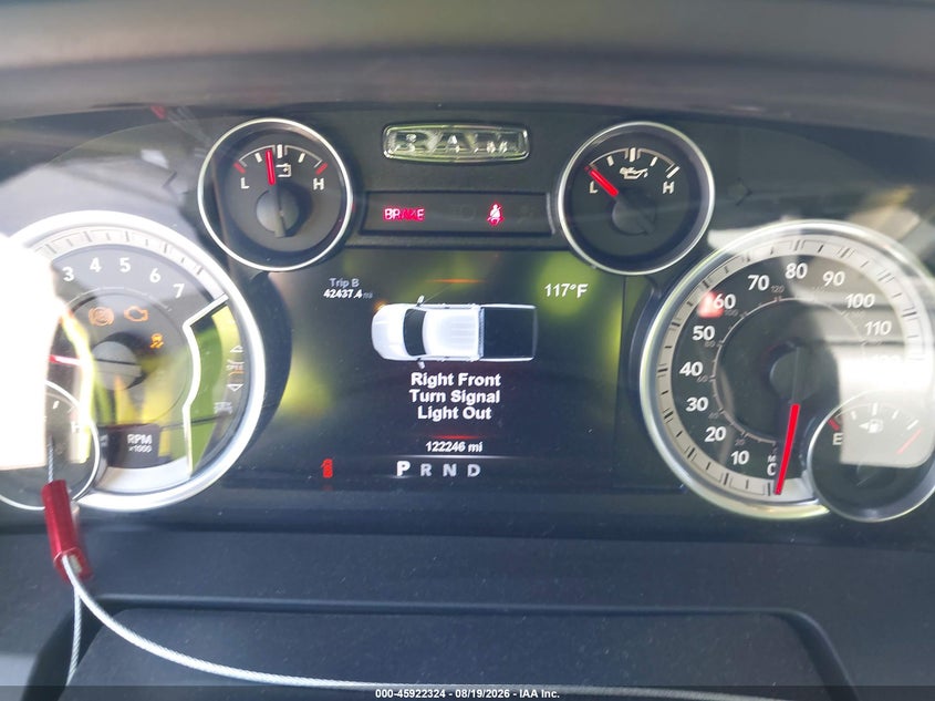 2015 RAM 1500 auction photo 7