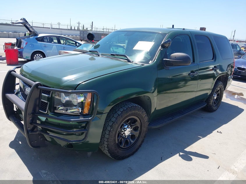 2010 Chevrolet Tahoe, Normal Wear & Tear, IAAI, VIN 1GNMCAE01AR205595 — photo 2