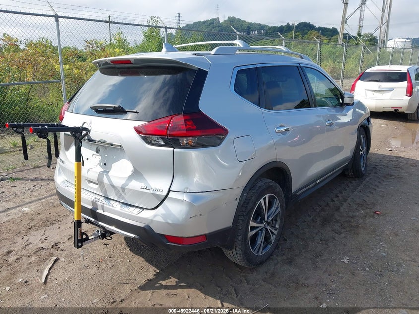 2018 NISSAN ROGUE auction photo 4