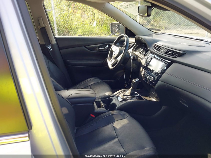 2018 NISSAN ROGUE auction photo 5