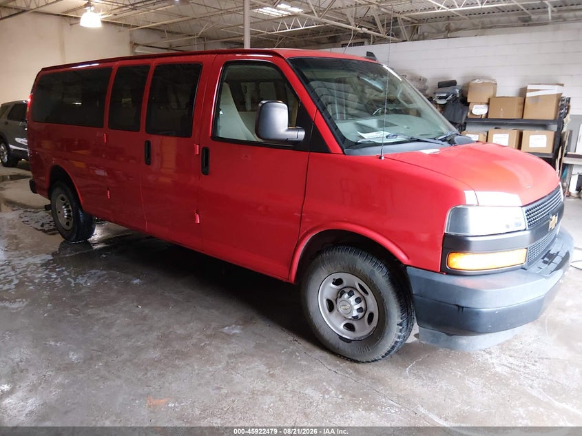 2020 CHEVROLET EXPRESS PASSENGER auction photo 1