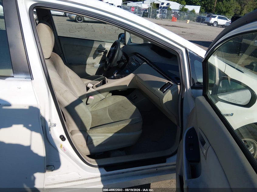 2010 TOYOTA PRIUS auction photo 5