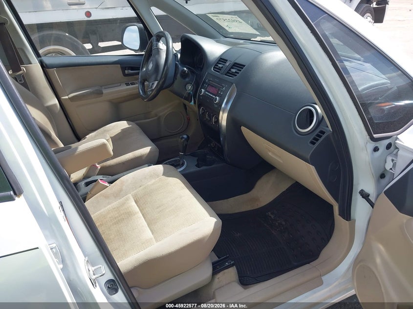 2012 SUZUKI SX4 auction photo 5