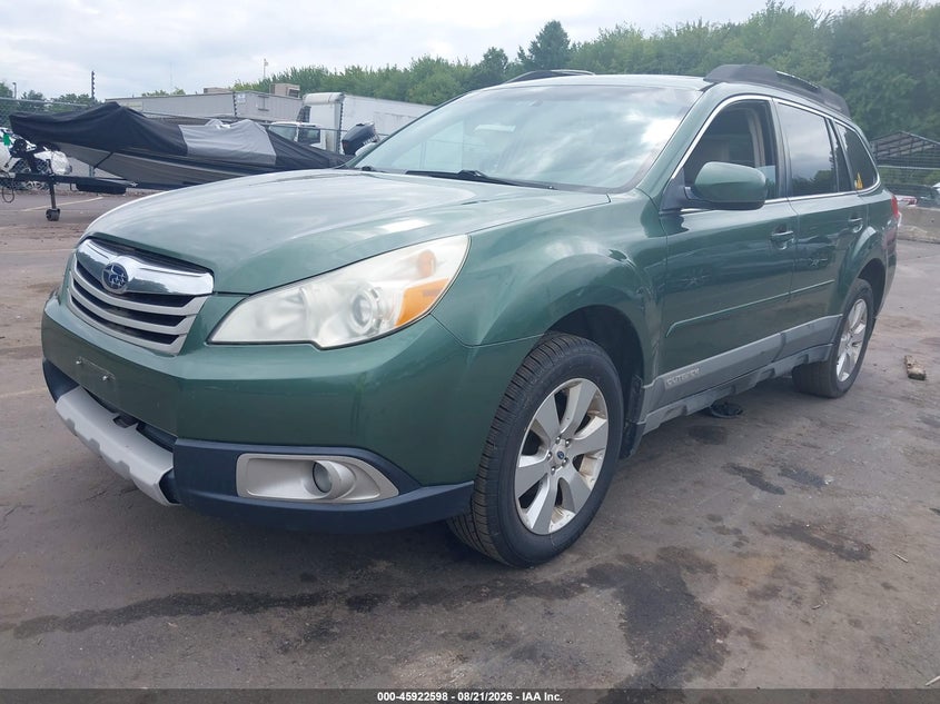 2011 Subaru Outback, Normal Wear & Tear, IAAI, VIN 4S4BRBKC6B3444787 — photo 2