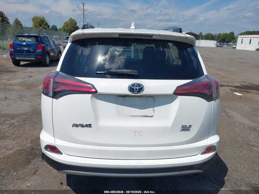 TOYOTA RAV4 - zdjęcie 16
