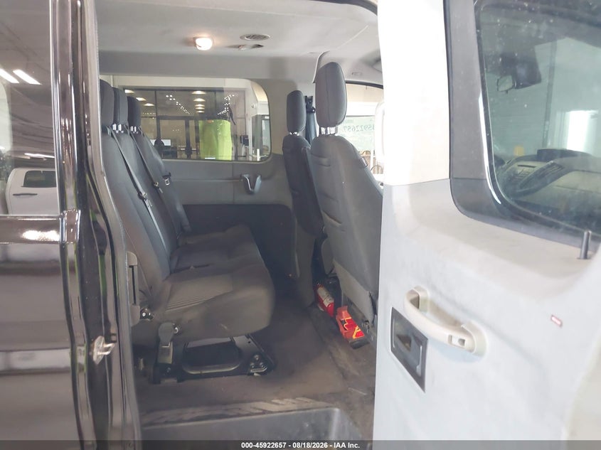 2018 FORD TRANSIT-350 auction photo 8