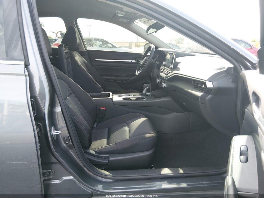 2022 NISSAN ALTIMA auction photo 5