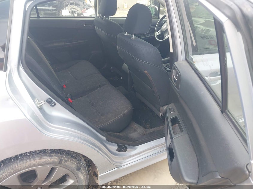 2013 SUBARU IMPREZA auction photo 8