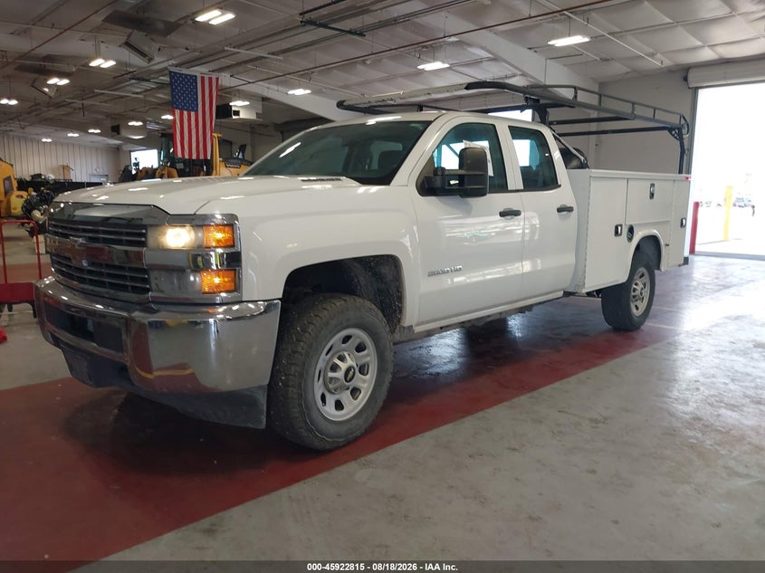 2015 CHEVROLET SILVERADO 3500HD auction photo 2