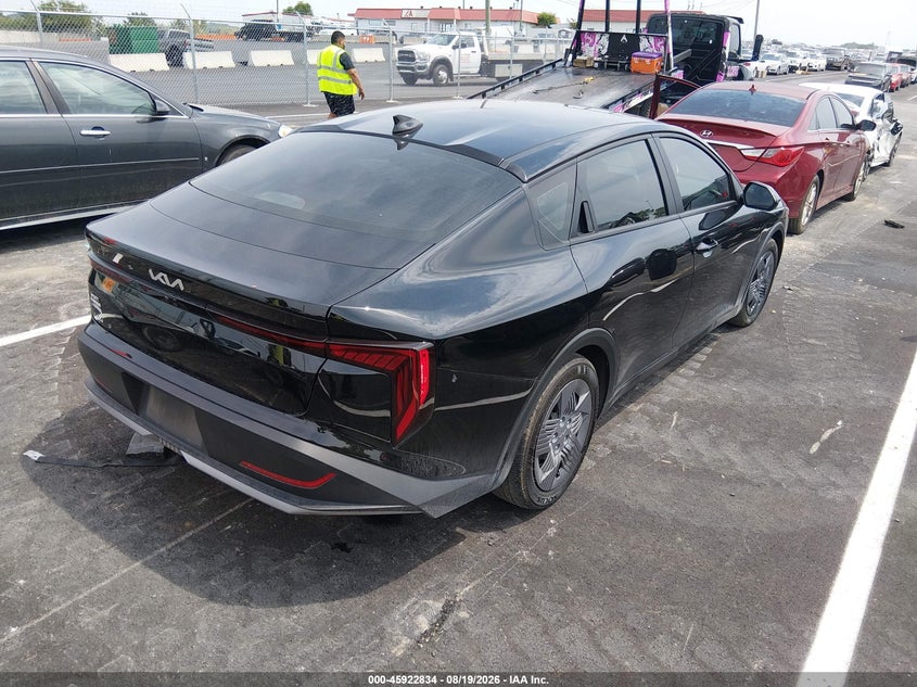 2025 KIA K4 auction photo 4