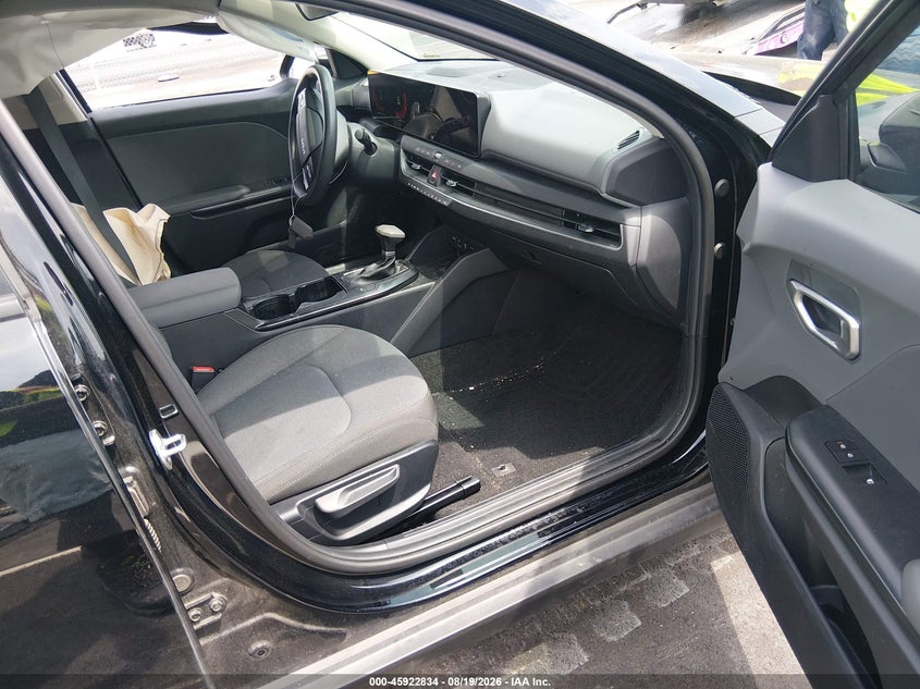 2025 KIA K4 auction photo 5