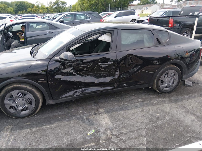 2025 KIA K4 auction photo 6