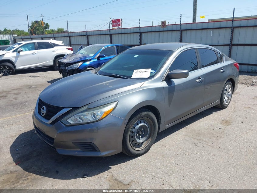 2016 Nissan Altima, Front & Rear, IAAI, VIN 1N4AL3AP0GN361305 — photo 2