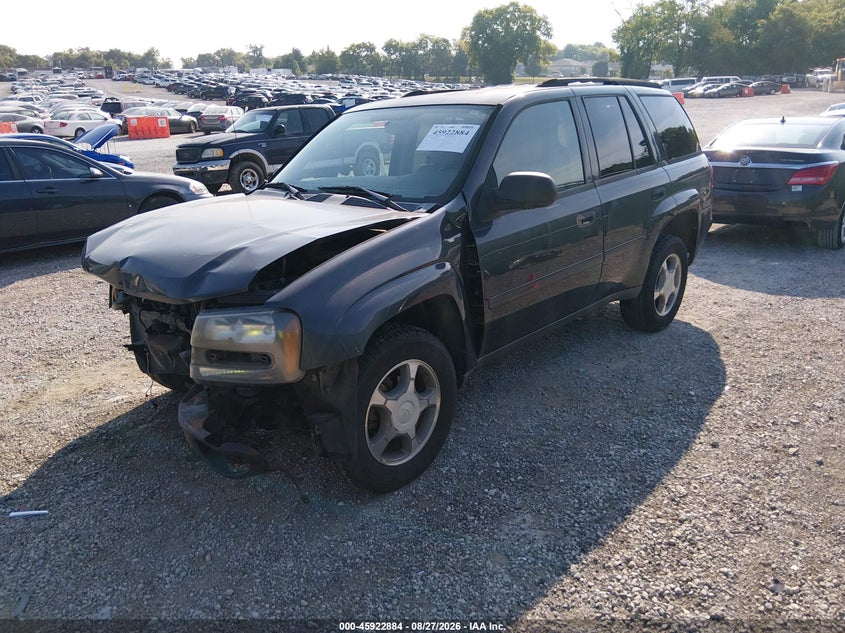 2007 Chevrolet TrailBlazer, Front End, IAAI, VIN 1GNDS13S372212881 — photo 2