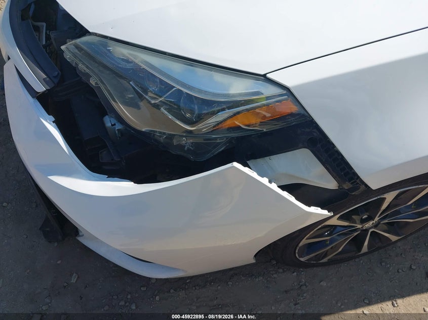 2018 TOYOTA COROLLA auction photo 6