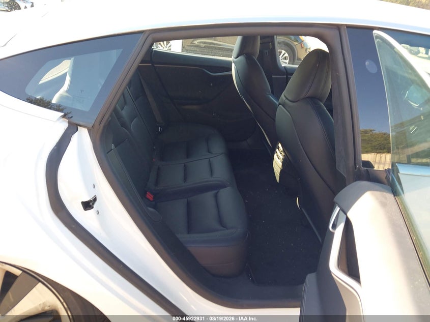 TESLA MODEL S 2021 VIN 5YJSA1E27MF421632