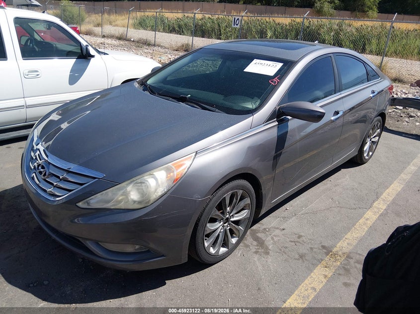2011 HYUNDAI SONATA auction photo 2