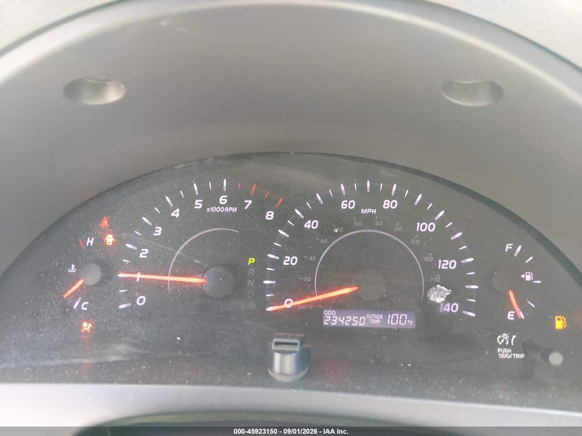 2011 TOYOTA CAMRY auction photo 7