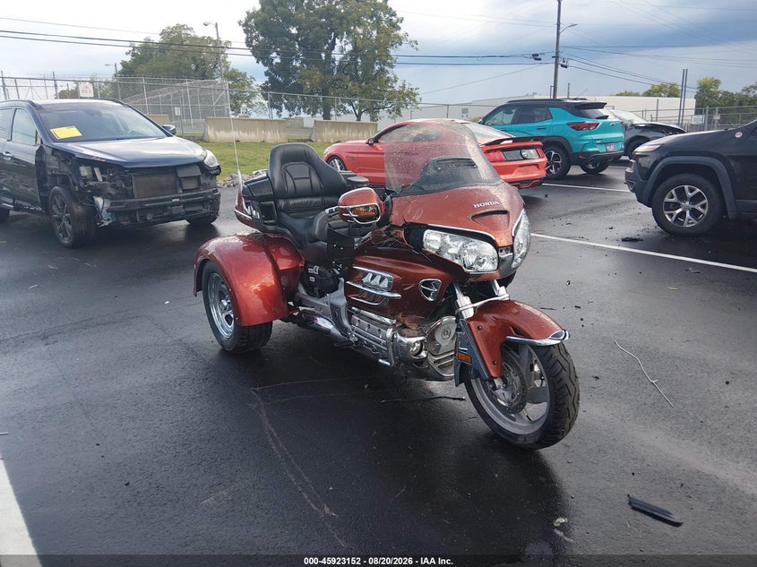 2007 HONDA GL1800 — zdjęcie z aukcji