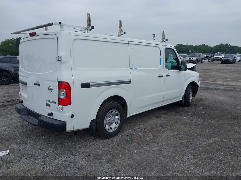 2016 NISSAN NV CARGO NV2500 HD — zdjęcie 4