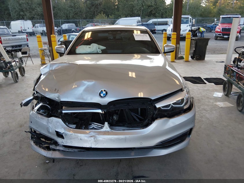 BMW 5 SERIES 2019 VIN WBAJA7C53KWW48768