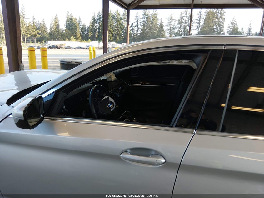 BMW 5 SERIES 2019 VIN WBAJA7C53KWW48768