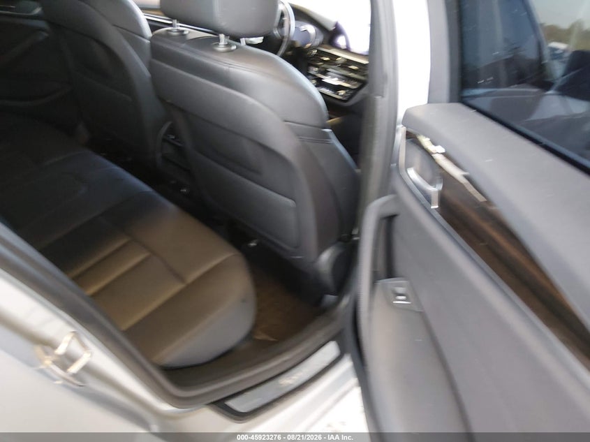 2019 BMW 5 SERIES auction photo 8