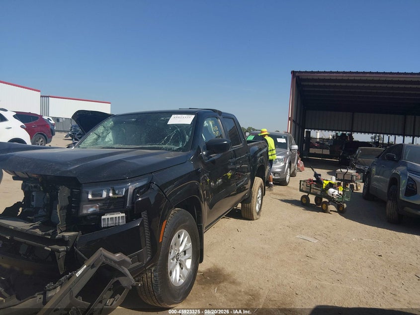 2026 Nissan Frontier S 4X4, Right Front, IAAI, VIN 1N6ED1EJ8TN605261 — photo 2