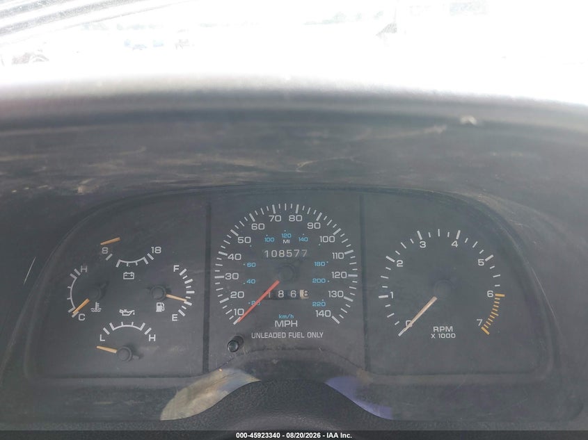1995 CHRYSLER LEBARON auction photo 7