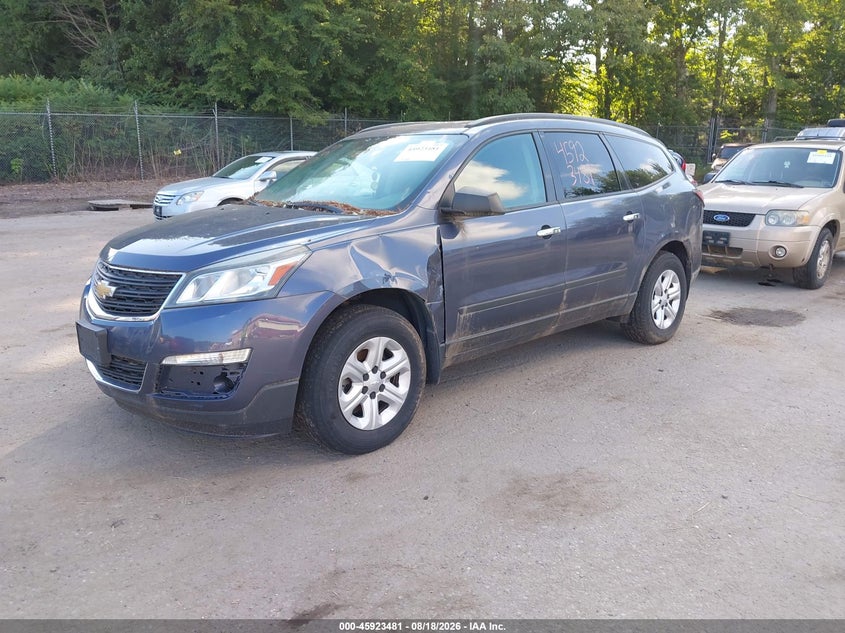 2014 Chevrolet Traverse, Normal Wear & Tear, IAAI, VIN 1GNKVFKD1EJ290691 — photo 2