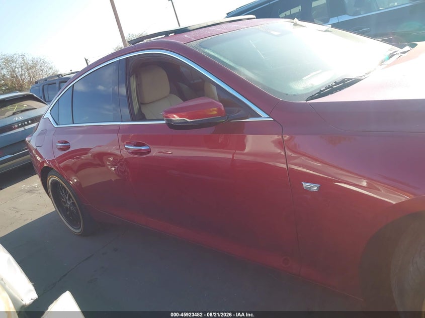 CADILLAC CT5 - zdjęcie 13