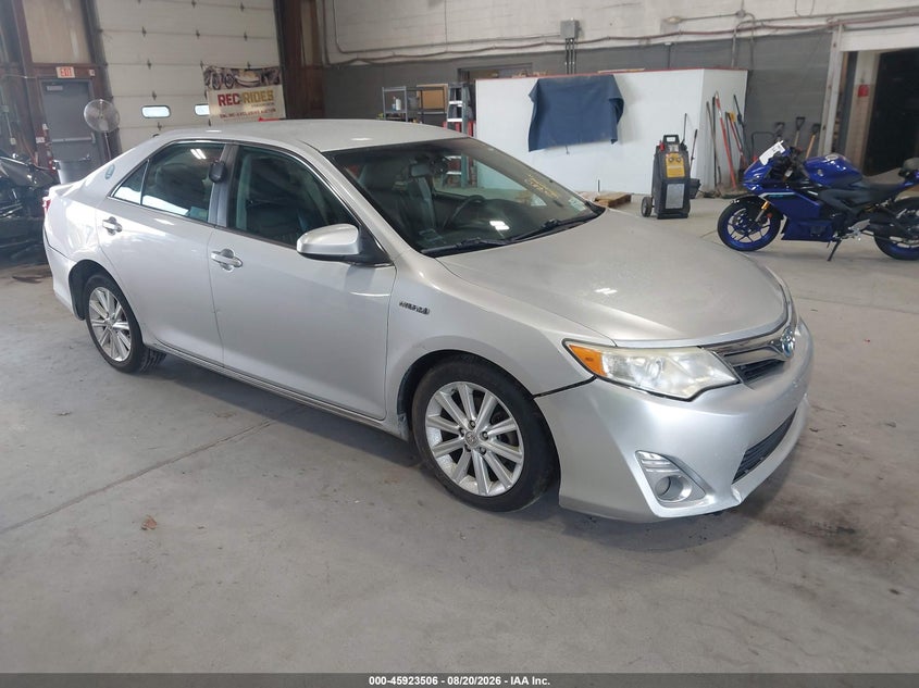 2014 TOYOTA CAMRY HYBRID auction photo 1