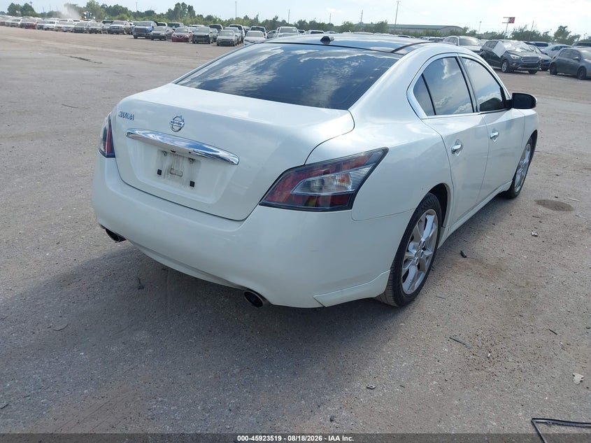 2014 NISSAN MAXIMA auction photo 4