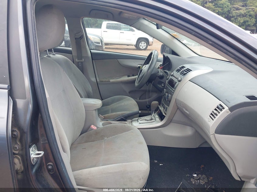 2011 TOYOTA COROLLA auction photo 5