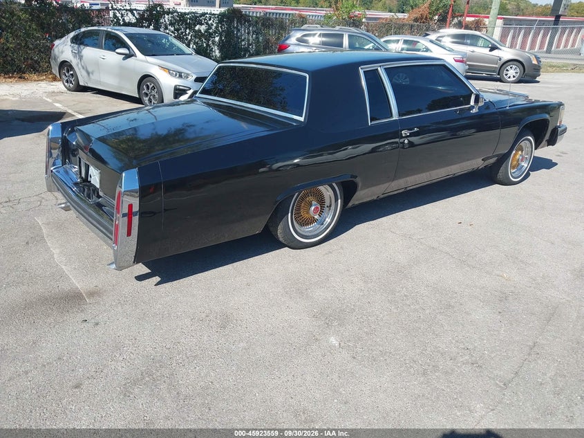 CADILLAC DEVILLE 1984 VIN 1G6AM478XE9061762