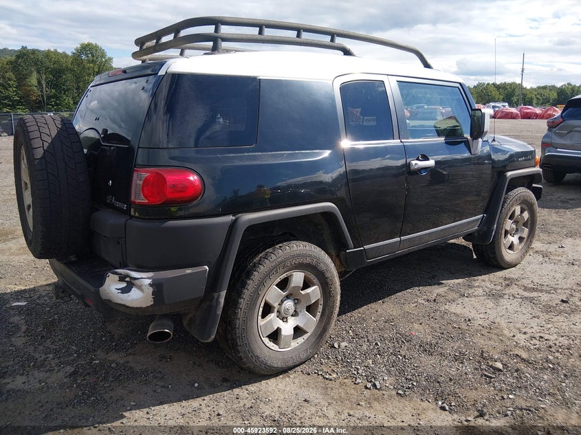 2007 TOYOTA FJ CRUISER auction photo 4