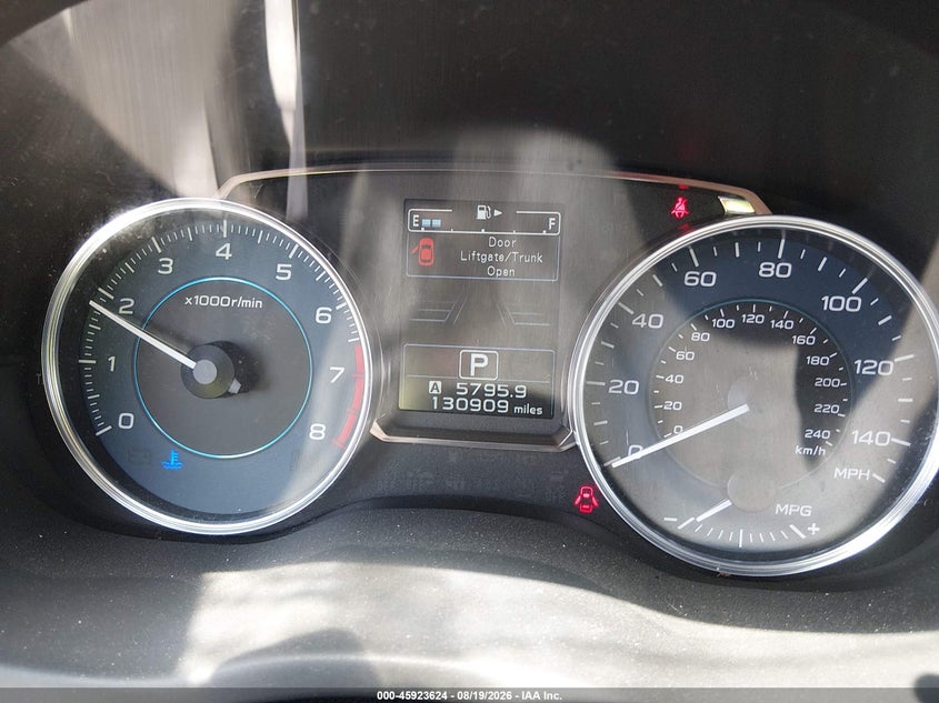 2015 SUBARU XV CROSSTREK auction photo 7