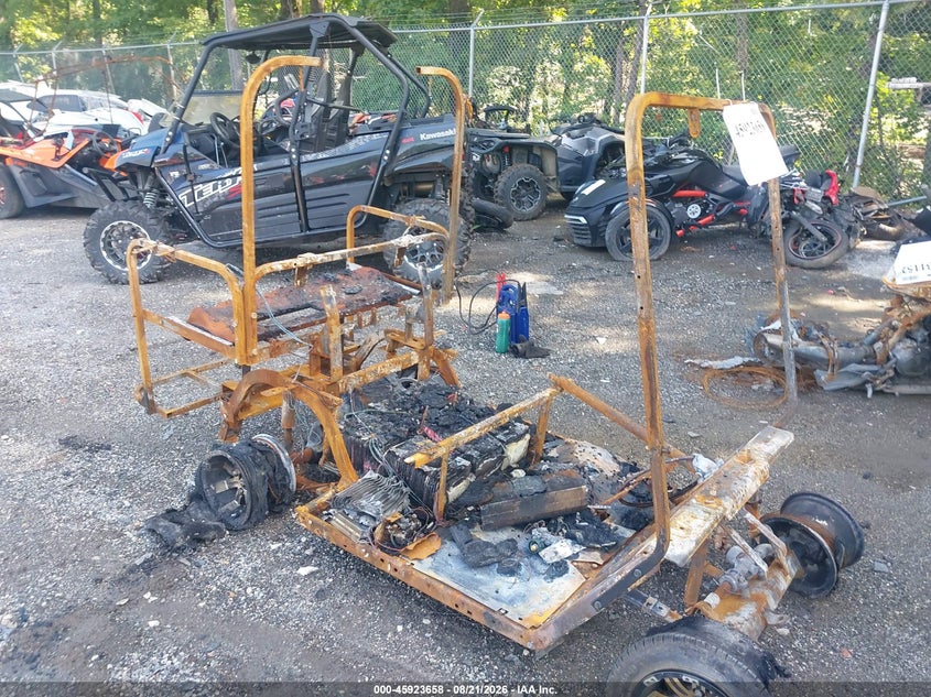 2013 E-Z GO GOLF CART auction photo 1