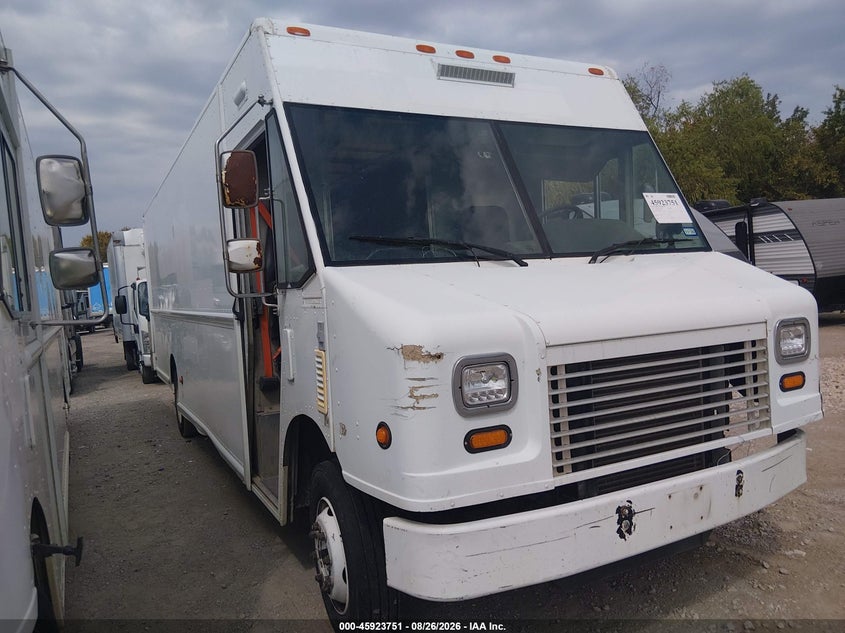 2008 FREIGHTLINER CHASSIS M LINE WALK-IN VAN