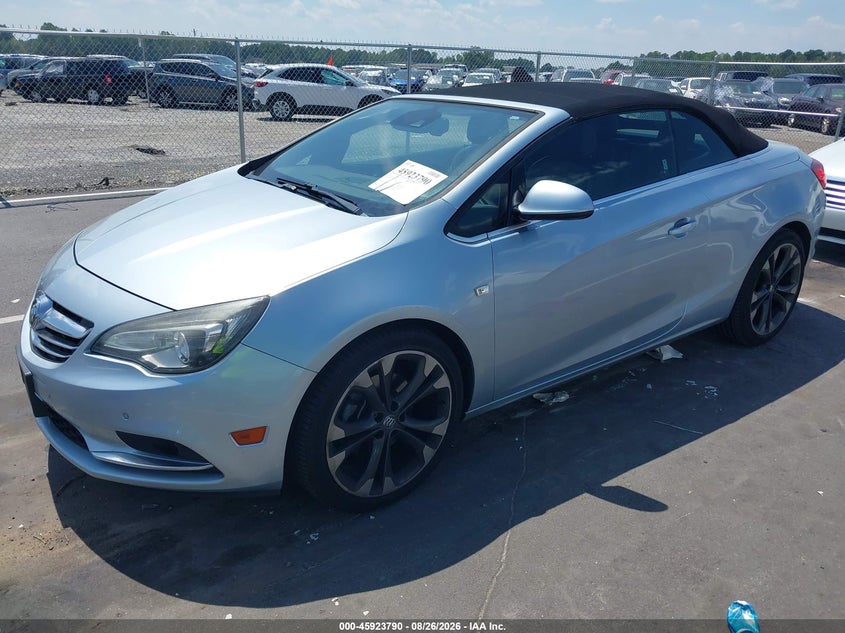 2018 Buick Cascada, Fresh Water, IAAI, VIN W04WH3N54JG041422 — photo 2