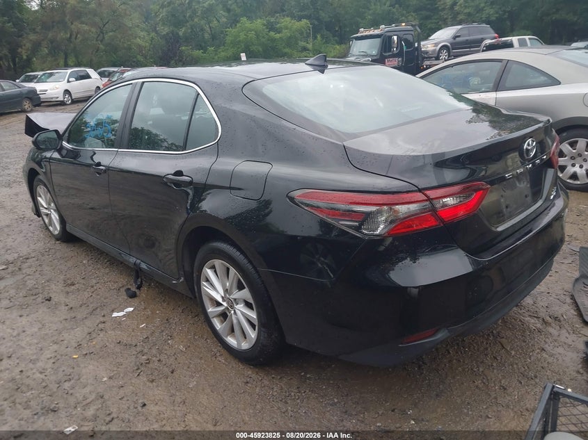TOYOTA CAMRY - zdjęcie 3