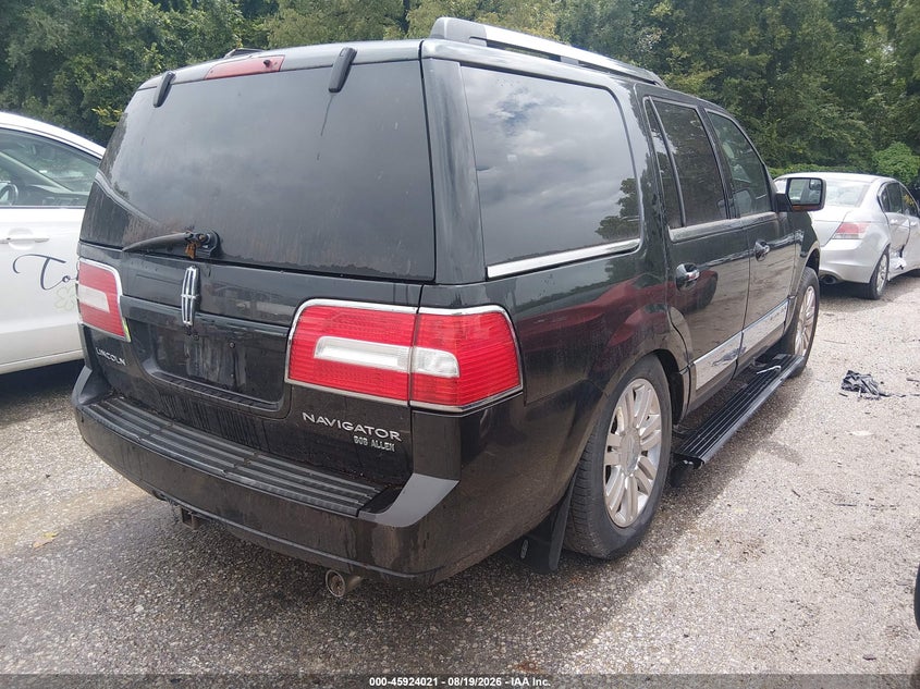 2013 LINCOLN NAVIGATOR auction photo 4