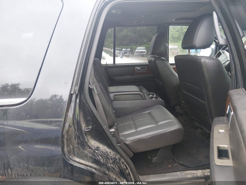 2013 LINCOLN NAVIGATOR auction photo 8