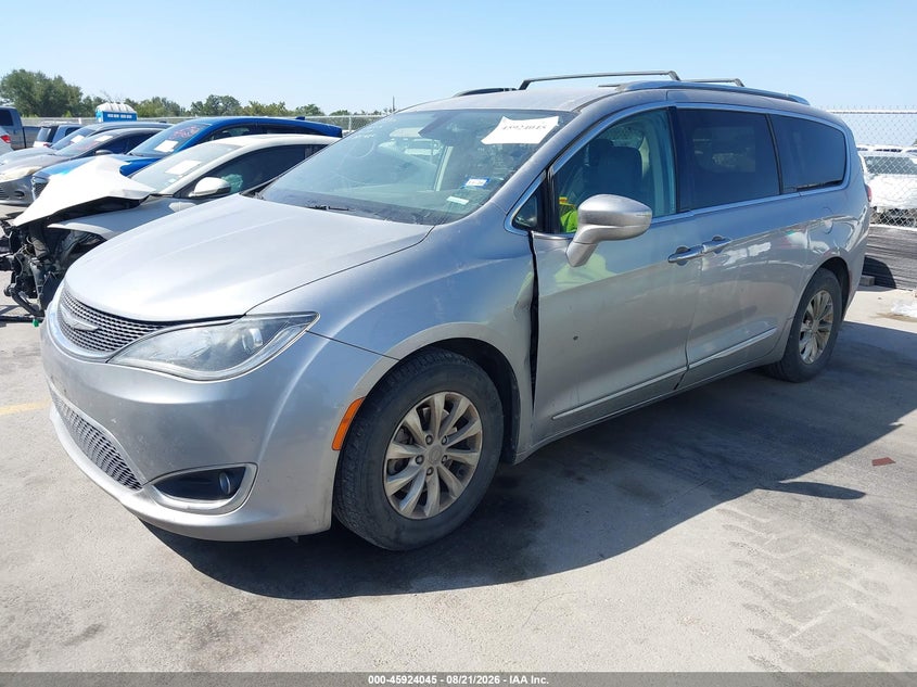 2018 Chrysler Pacifica, Оба бока, IAAI, VIN 2C4RC1BG2JR290781 — фото 2