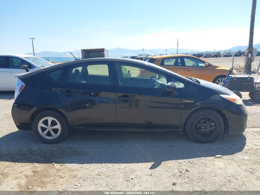 2012 TOYOTA PRIUS THREE · Фото 13