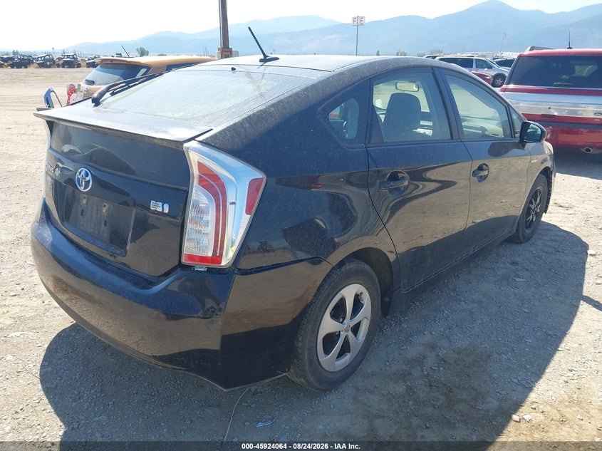 2012 TOYOTA PRIUS THREE · Фото 4
