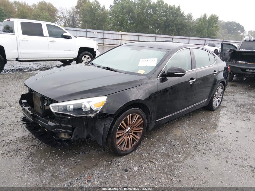 2016 KIA CADENZA auction photo 2