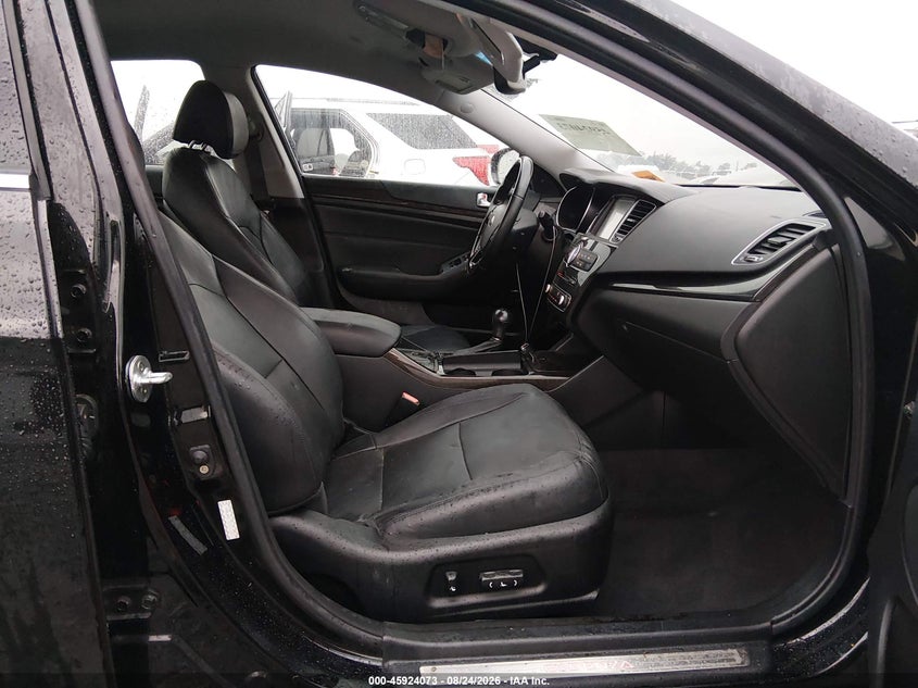 2016 KIA CADENZA auction photo 5